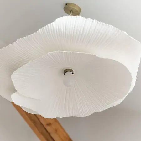 Colourpop: Luxurious Uptown In Lägenhet *