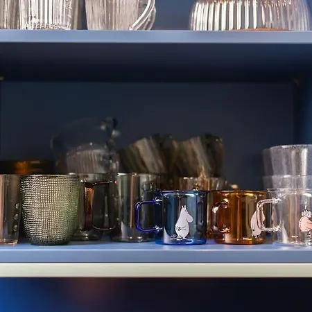 Colourpop: Luxurious Uptown In *